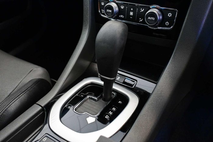 2010 Holden Commodore SV6