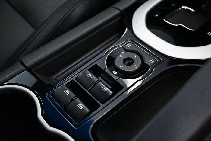 2010 Holden Commodore SV6