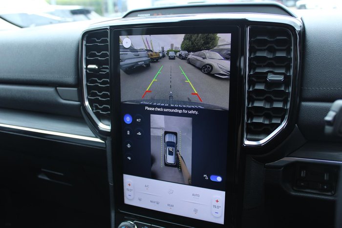 2025 Ford Everest Trend