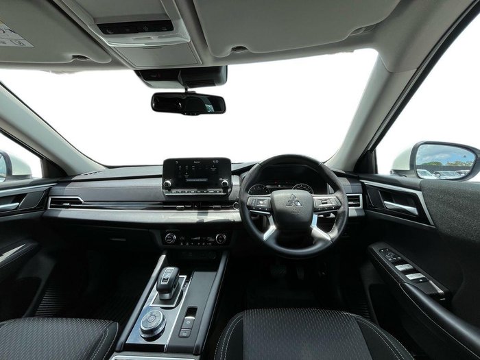 2023 Mitsubishi Outlander