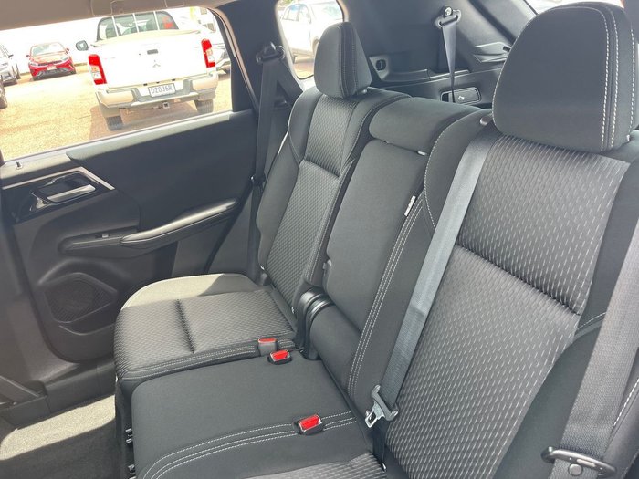 2023 Mitsubishi Outlander