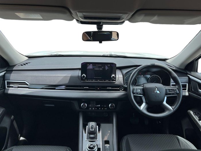 2023 Mitsubishi Outlander