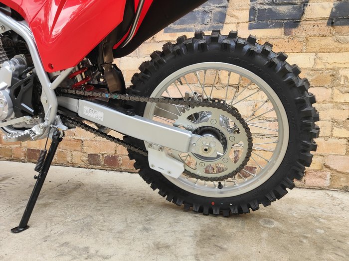 2025 HONDA CRF250F TRAIL RED