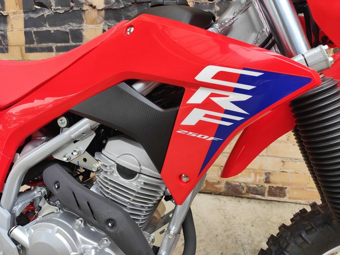 2025 HONDA CRF250F TRAIL RED