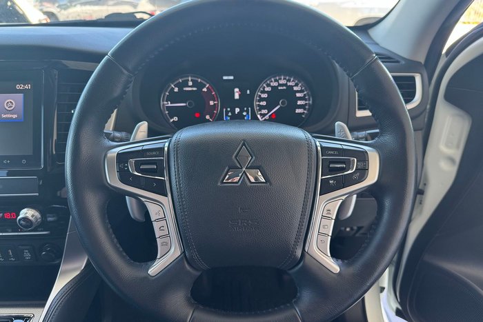 2020 Mitsubishi Pajero Sport GLS