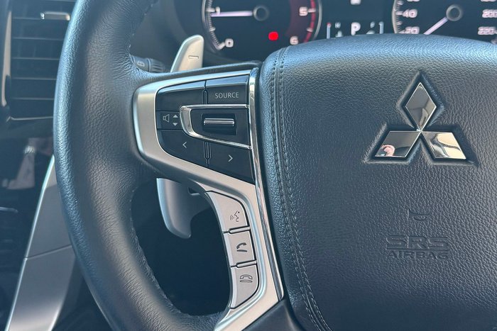 2020 Mitsubishi Pajero Sport GLS