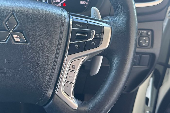 2020 Mitsubishi Pajero Sport GLS