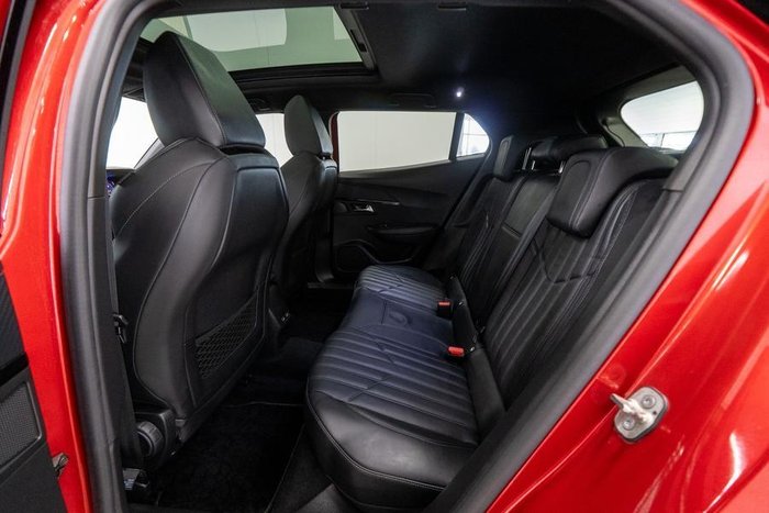 2021 Peugeot 2008 GT