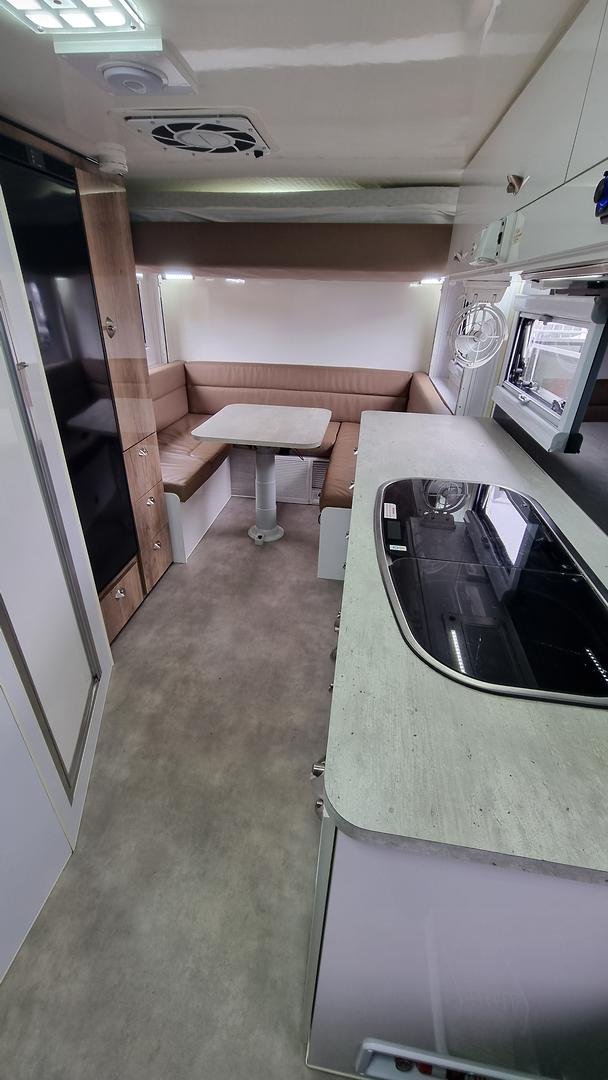 2019 Royal Flair Raptor Toy Hauler Bunks