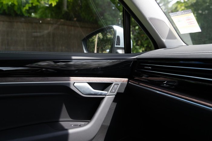 2025 Volkswagen Touareg 170TDI