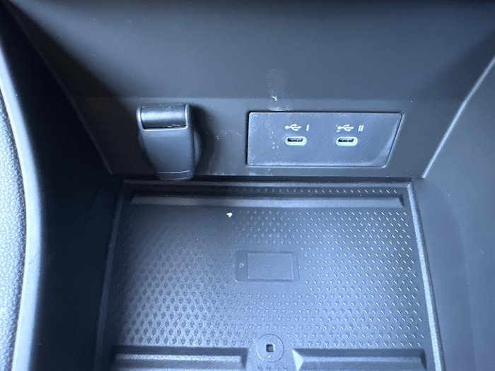 2025 Mitsubishi ASX LS