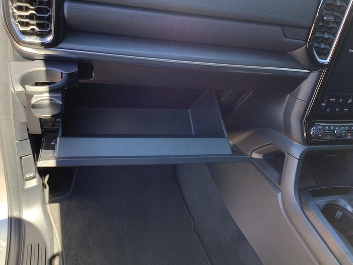 2025 Ford Everest Sport