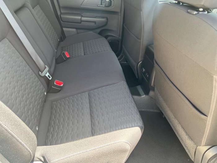 2025 Mitsubishi Triton GLX+ MV MY25 4X4 Dual Range White