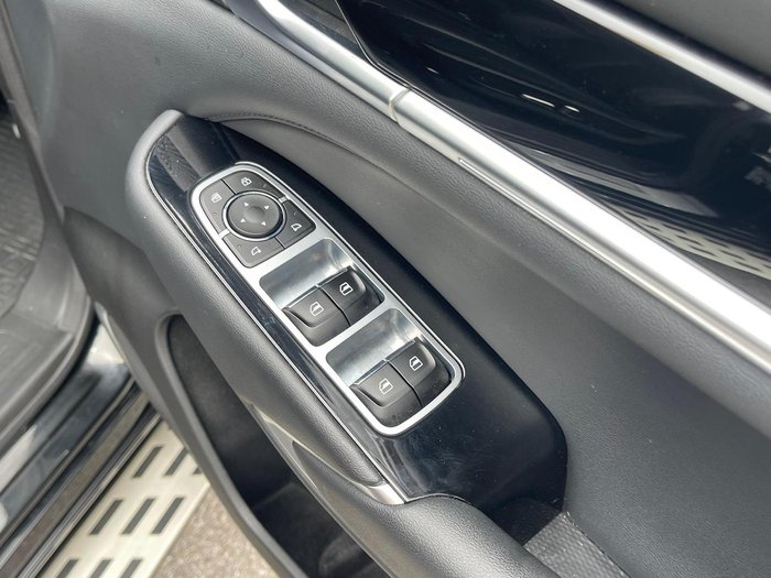 2024 GWM Cannon Alpha Lux