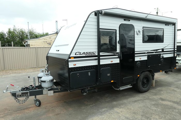 2023 Supreme Classic Tourer