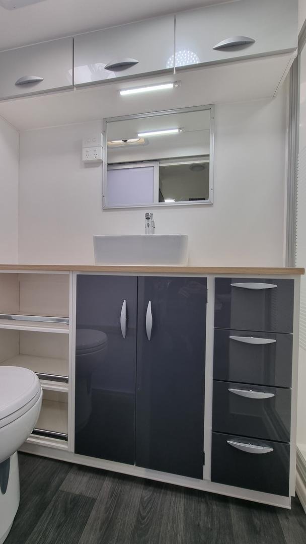 2023 Supreme Classic Tourer