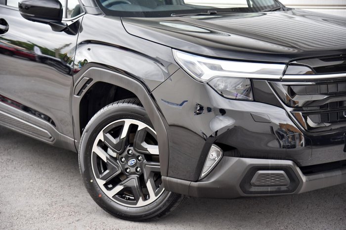 2025 Subaru Forester Touring S6 MY26 AWD Crystal Black