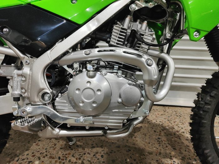 2025 KAWASAKI KLX140R MINI BIKE GREEN