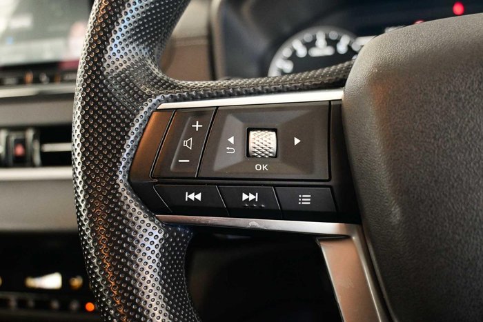 2024 Mitsubishi Outlander ES