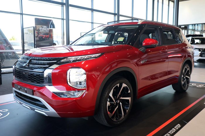 2025 Mitsubishi Outlander PHEV Exceed ZM MY24 AWD Red Diamond