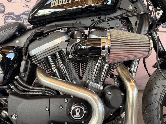 2016 Harley-davidson XC1200CX ROADSTER Black