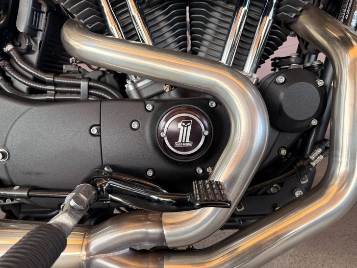 2016 Harley-davidson XC1200CX ROADSTER Black