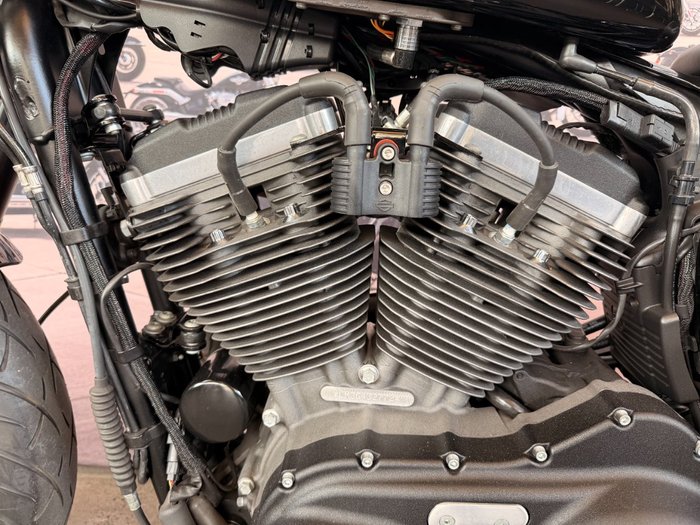 2016 Harley-davidson XC1200CX ROADSTER Black