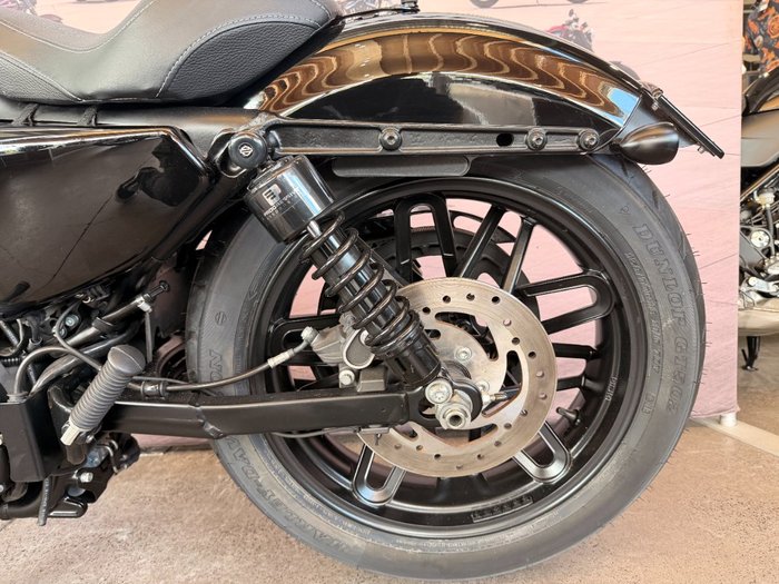 2016 Harley-davidson XC1200CX ROADSTER Black