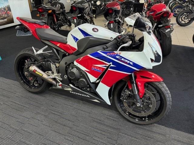 2015 Honda CBR1000RR FireBlade Fireblade White