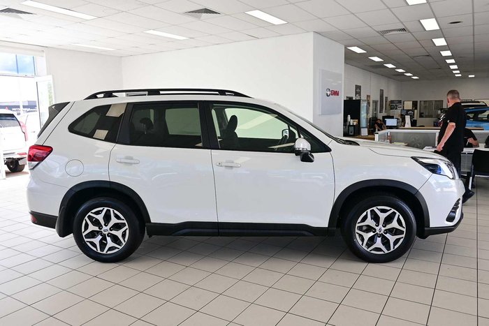 2024 Subaru Forester 2.5i