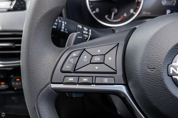 2025 Nissan JUKE ST+ F16 MY25 Pearl White