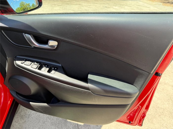 2021 HYUNDAI KONA (FWD)