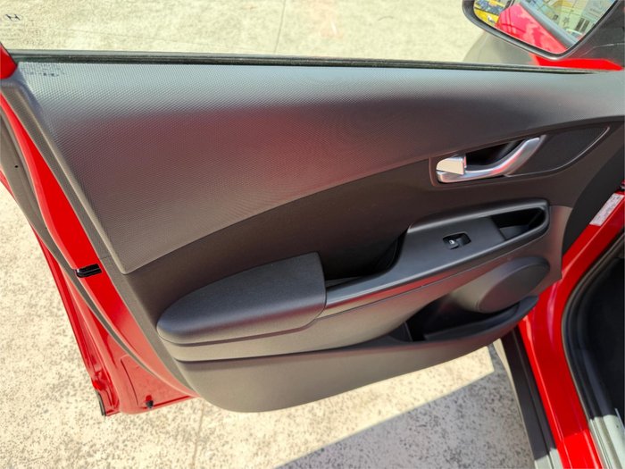 2021 HYUNDAI KONA (FWD)