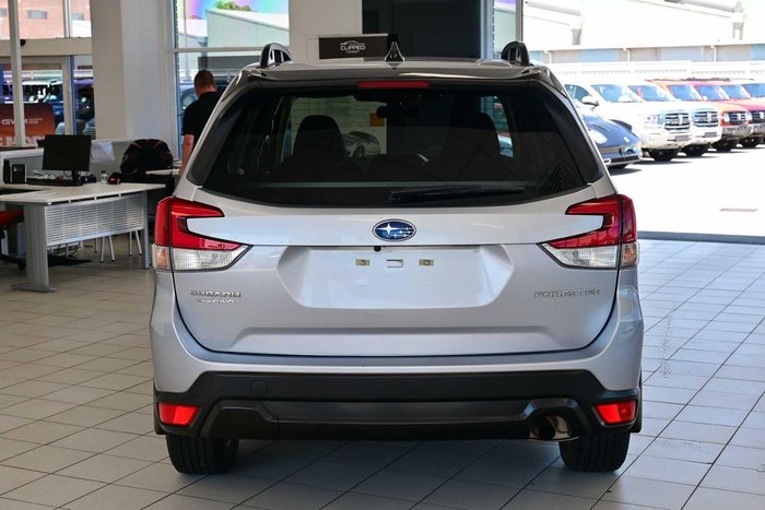 2024 Subaru Forester 2.5i