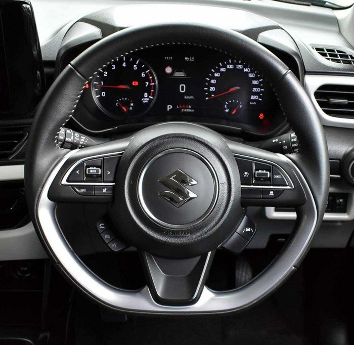 2024 Suzuki Swift Hybrid GLX