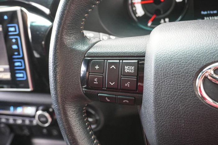 2020 Toyota Hilux Rugged X