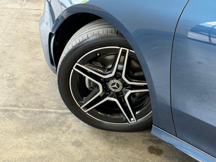 2019 Mercedes-Benz B-Class B180