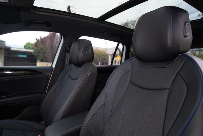 2025 Volkswagen Tiguan 195TSI R-Line