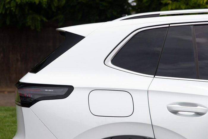 2025 Volkswagen Tiguan 195TSI R-Line