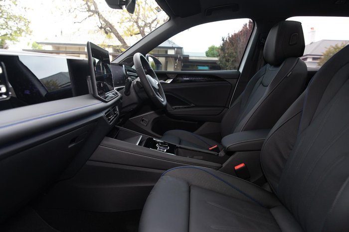 2025 Volkswagen Tiguan 195TSI R-Line