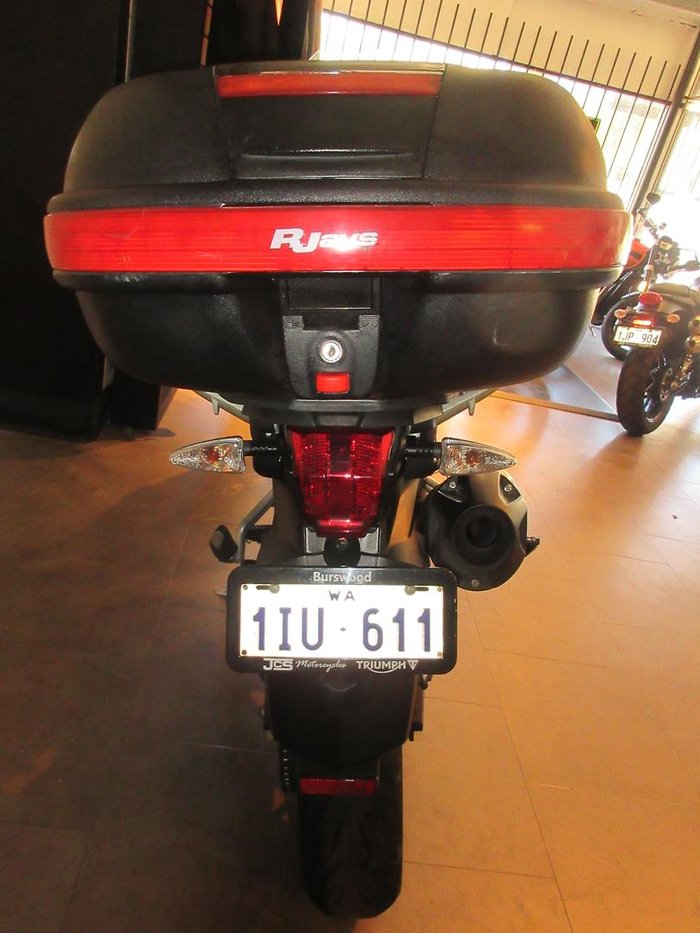 2011 Triumph Tiger 800 ABS Tiger White