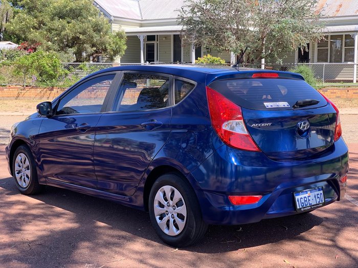 2016 Hyundai Accent Active