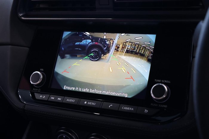 2025 Nissan Z NISMO Z34 MY25 Ivory Pearl with Super Black Roof