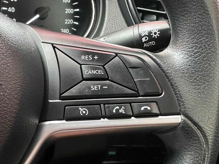 2019 Nissan X-TRAIL ST