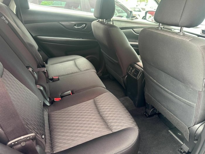 2019 Nissan X-TRAIL ST