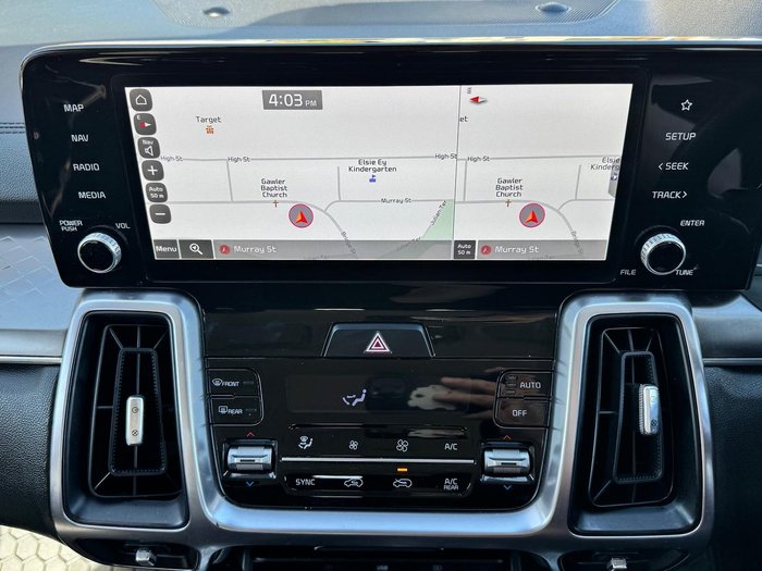 2022 Kia Sorento Sport