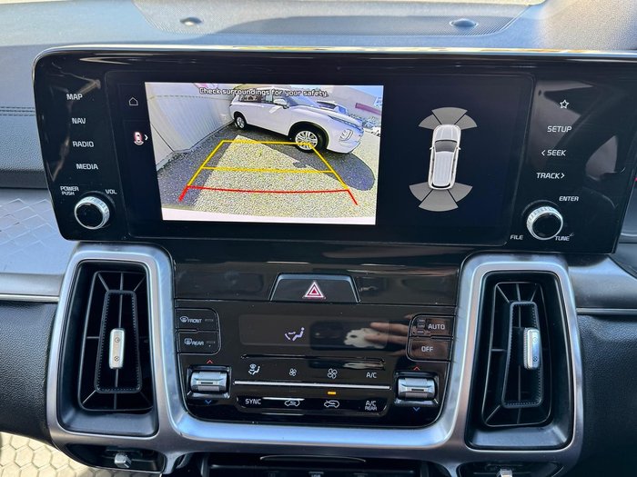 2022 Kia Sorento Sport