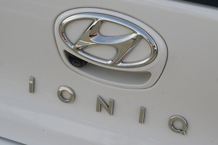 2022 Hyundai IONIQ Electric Premium