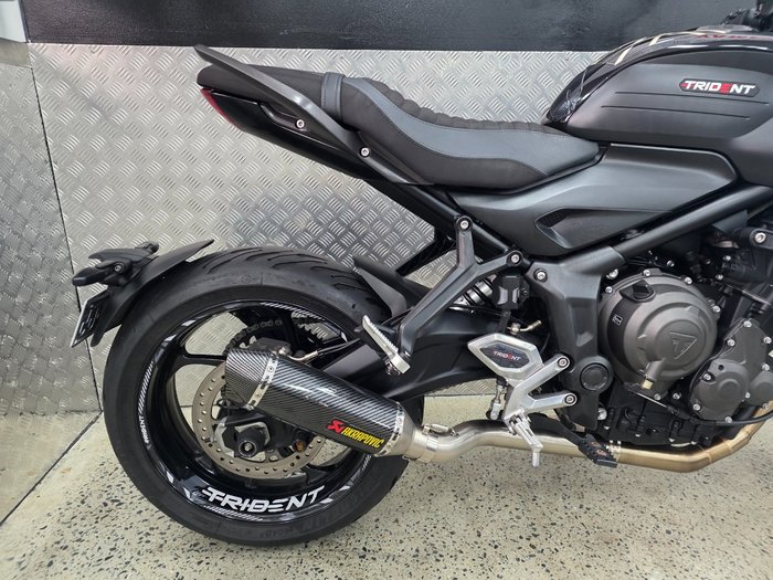 2023 Triumph TRIDENT 660 BLACK