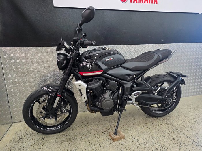 2023 Triumph TRIDENT 660 BLACK